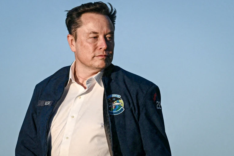 Trump vs. Musk: Political Feud Reignites Amid Scrutiny of SpaceX and Tesla Government Ties technology